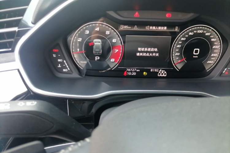 Used Audi Q3 2022 35 TFSI Fashion Dynamic Model Odometer Close Up