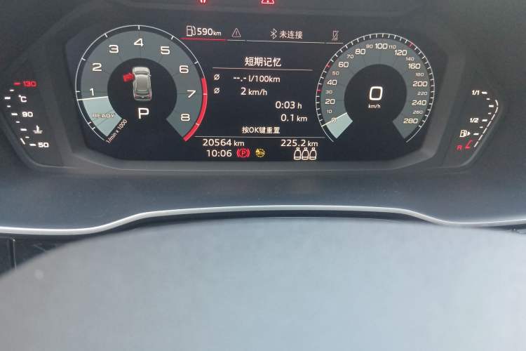 Used Audi Q3 2022 35 TFSI Progressive Dynamic Edition Odometer Close Up