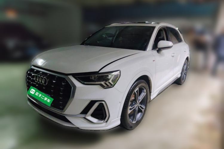 Gebrauchter Audi Q3 2022 35 TFSI Fashion Dynamic Model Guazi used car, China used car export, Used car for sale, Used cars, Cheapest cars for sale