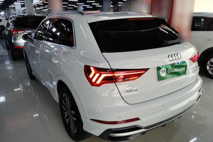 Used Audi Q3 2022 35 TFSI Progressive Dynamic Edition Rear Left 45 Deg