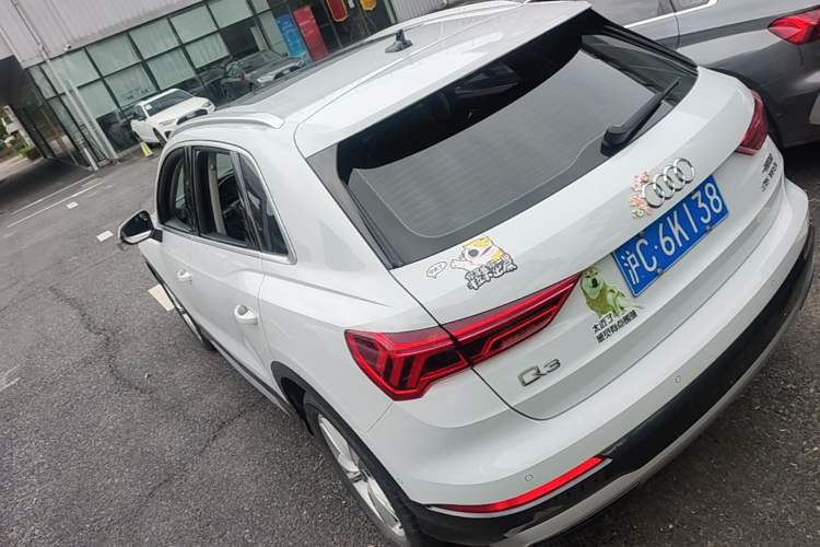 Used Audi Q3 2022 35 TFSI Fashionable and Elegant Model Rear Left 45 Deg