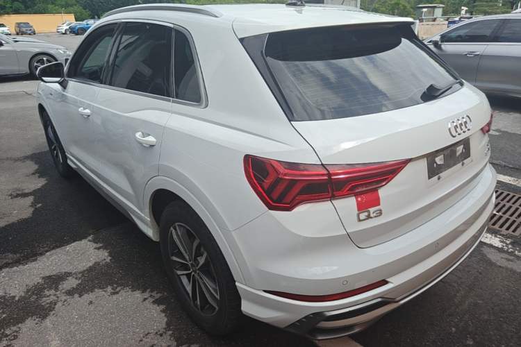 Used Audi Q3 2022 35 TFSI Progressive Dynamic Edition Rear Left 45 Deg