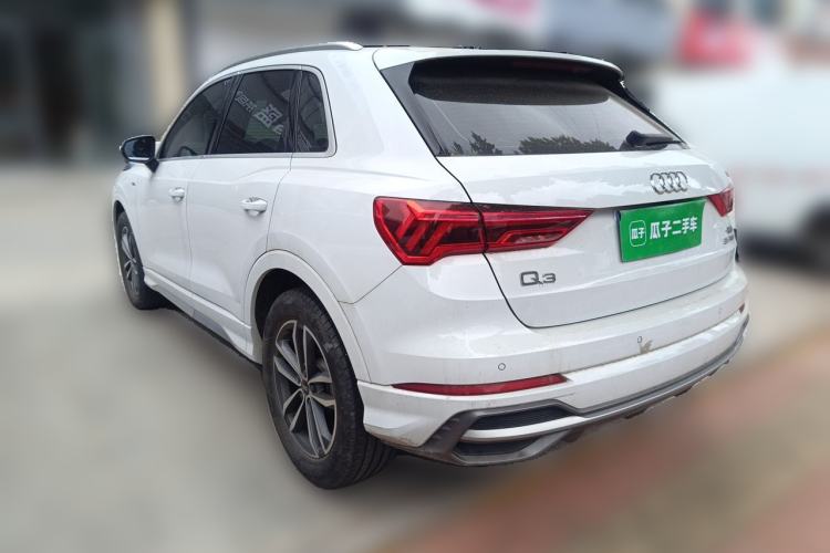 Used Audi Q3 2022 35 TFSI Progressive Dynamic Edition Rear Left 45 Deg