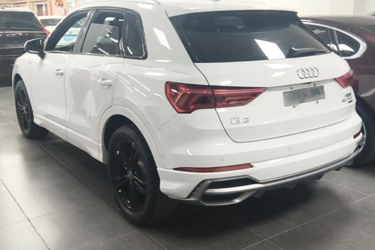 Used Audi Q3 2022 45 TFSI quattro Fashion Dynamic Model Rear Left 45 Deg