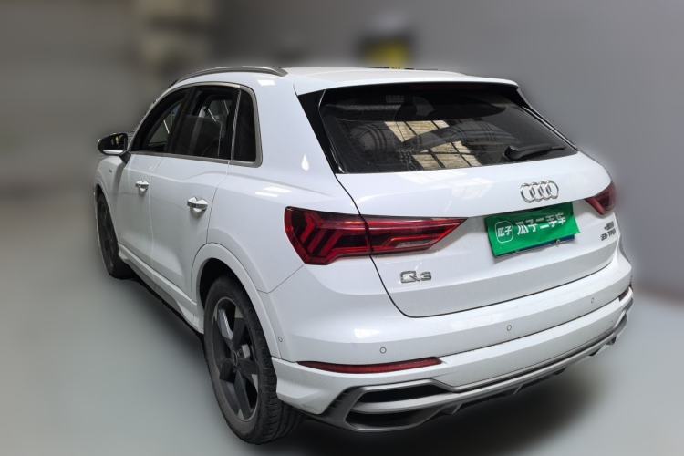 Used Audi Q3 2022 35 TFSI Fashion Dynamic Model Rear Left 45 Deg