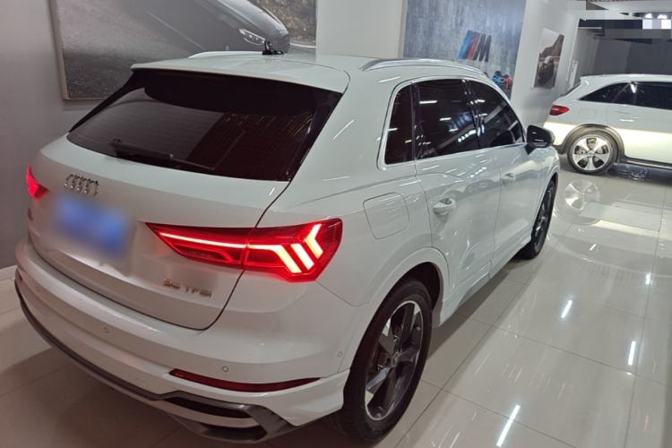 Used Audi Q3 2022 35 TFSI Fashion Dynamic Model Rear Right 45 Deg