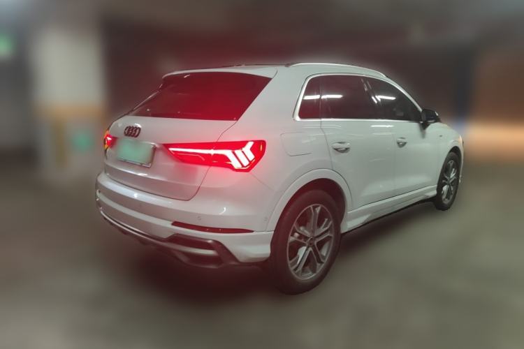 Used Audi Q3 2022 40 TFSI Fashion Dynamic Model Rear Right 45 Deg