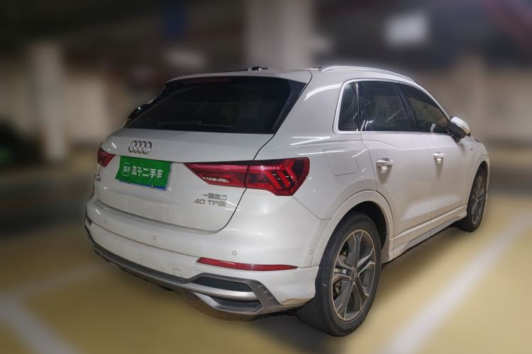 Used Audi Q3 2022 40 TFSI Fashion Dynamic Model Rear Right 45 Deg