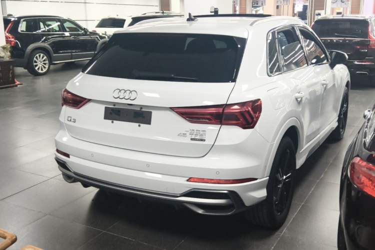 Used Audi Q3 2022 45 TFSI quattro Fashion Dynamic Model Rear Right 45 Deg