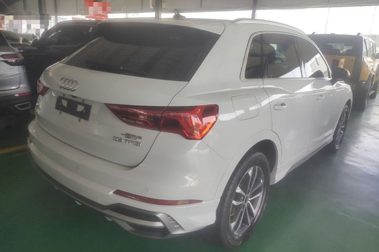 Used Audi Q3 2022 35 TFSI Progressive Dynamic Edition Rear Right 45 Deg