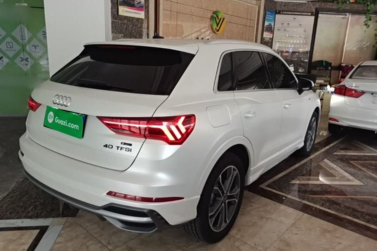 Used Audi Q3 2022 40 TFSI Fashion Dynamic Model Rear Right 45 Deg
