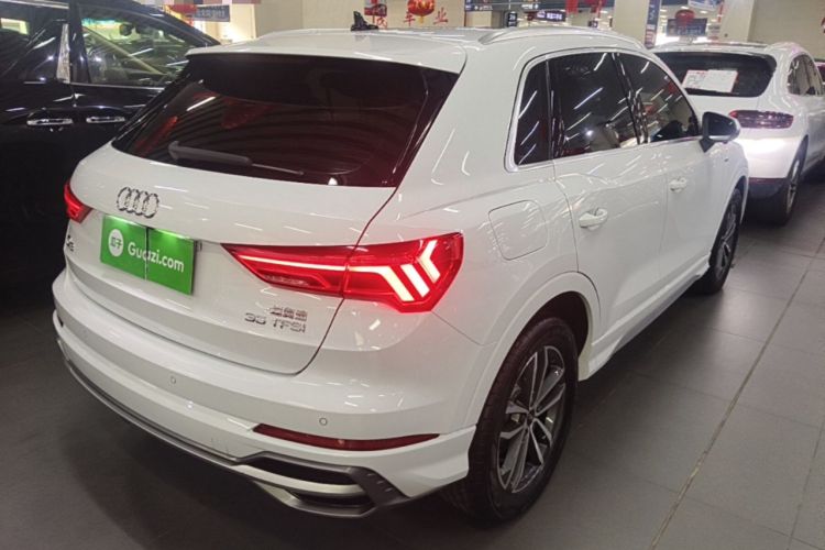 Used Audi Q3 2022 35 TFSI Progressive Dynamic Edition Rear Right 45 Deg