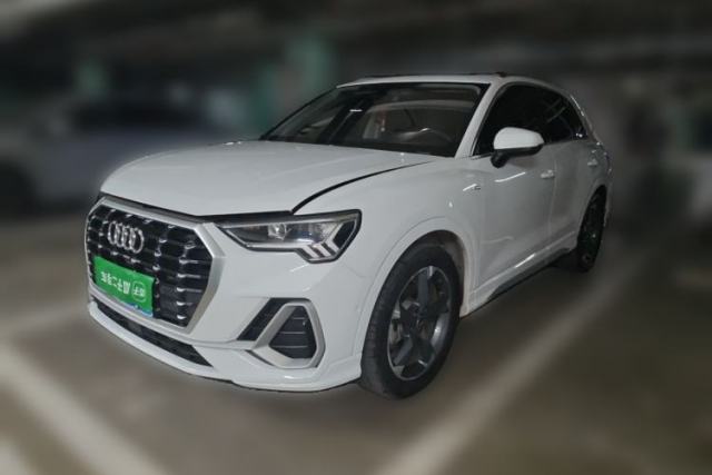 Used Audi Q3 2022 35 TFSI Fashion Dynamic Model