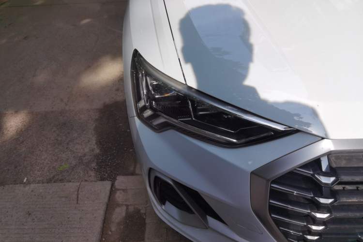 Used Audi Q3 2022 35 TFSI Fashion Dynamic Model Right Front Headlight