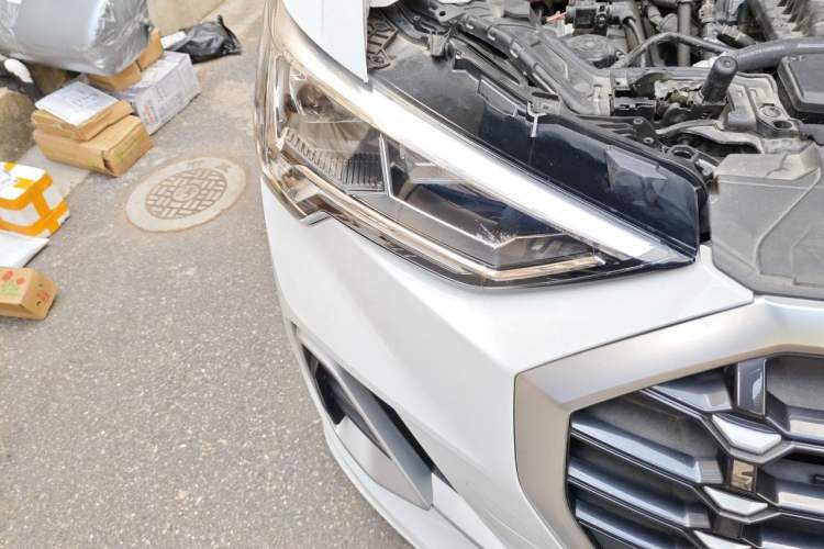 Used Audi Q3 2022 35 TFSI Fashion Dynamic Model Right Front Headlight