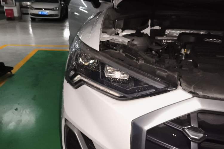 Used Audi Q3 2022 35 TFSI Fashion Dynamic Model Right Front Headlight