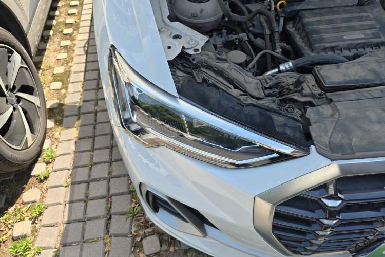 Used Audi Q3 2022 35 TFSI Fashion Dynamic Model Right Front Headlight