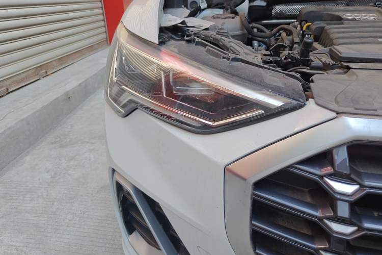 Used Audi Q3 2022 35 TFSI Progressive Dynamic Edition Right Front Headlight