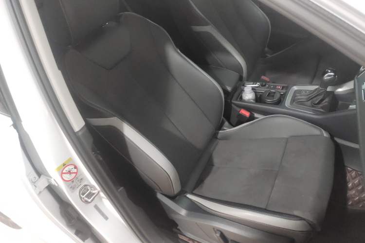 Used Audi Q3 2022 35 TFSI Fashion Dynamic Model Right Front Seat