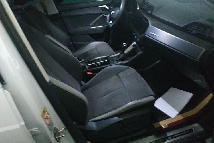 Used Audi Q3 2022 35 TFSI Fashion Dynamic Model Right Front Seat