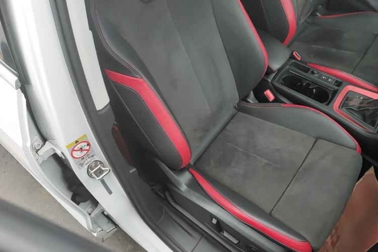 Used Audi Q3 2022 35 TFSI Fashion Dynamic Model Right Front Seat