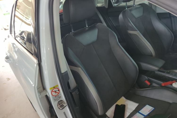 Used Audi Q3 2022 35 TFSI Fashion Dynamic Model Right Front Seat