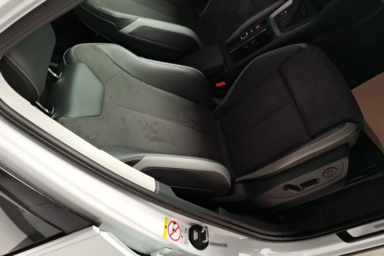 Used Audi Q3 2022 35 TFSI Progressive Dynamic Edition Right Front Seat