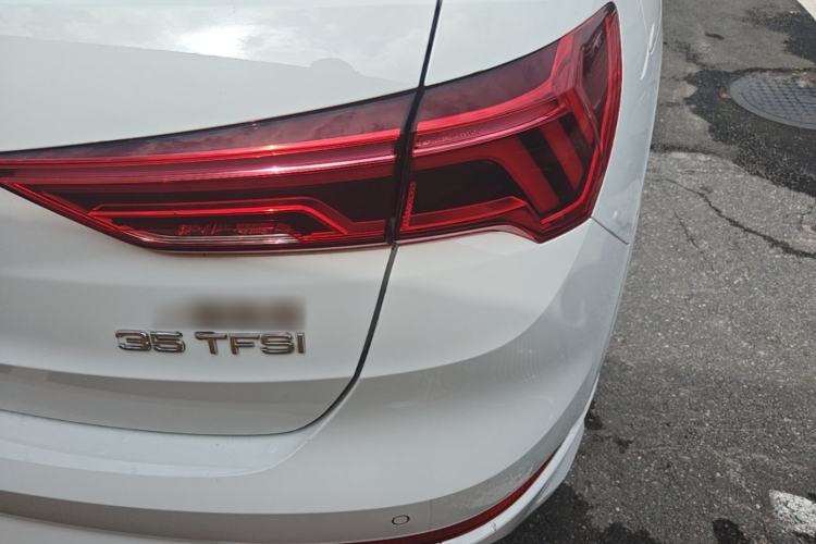 Used Audi Q3 2022 35 TFSI Progressive Dynamic Edition Right Rear Taillight