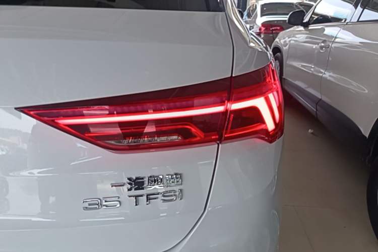 Used Audi Q3 2022 35 TFSI Fashion Dynamic Model Right Rear Taillight