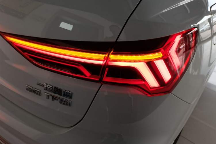 Used Audi Q3 2022 35 TFSI Progressive Dynamic Edition Right Rear Taillight