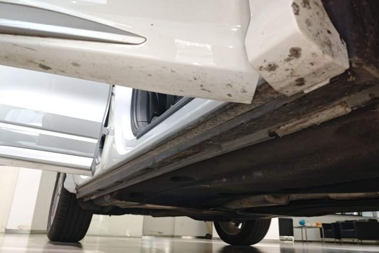 Used Audi Q3 2022 40 TFSI Fashion Dynamic Model Right Side Sill