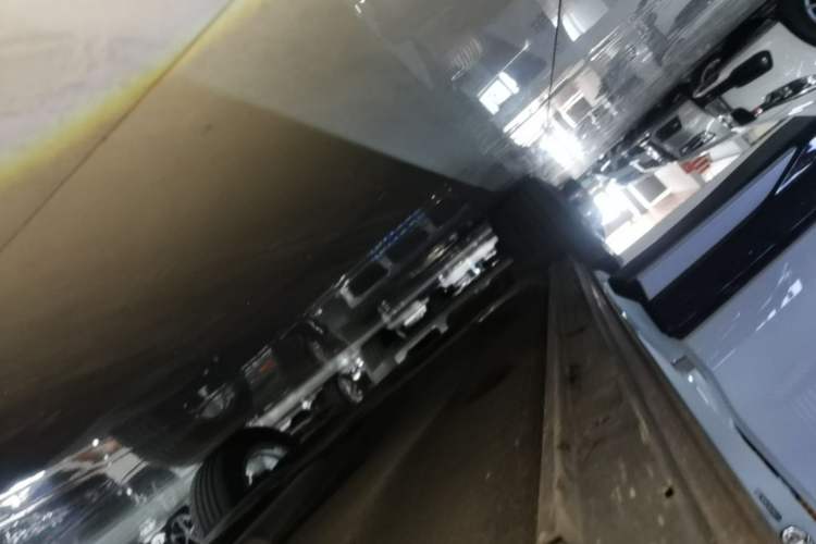 Used Audi Q3 2022 35 TFSI Fashionable and Elegant Model Right Side Sill
