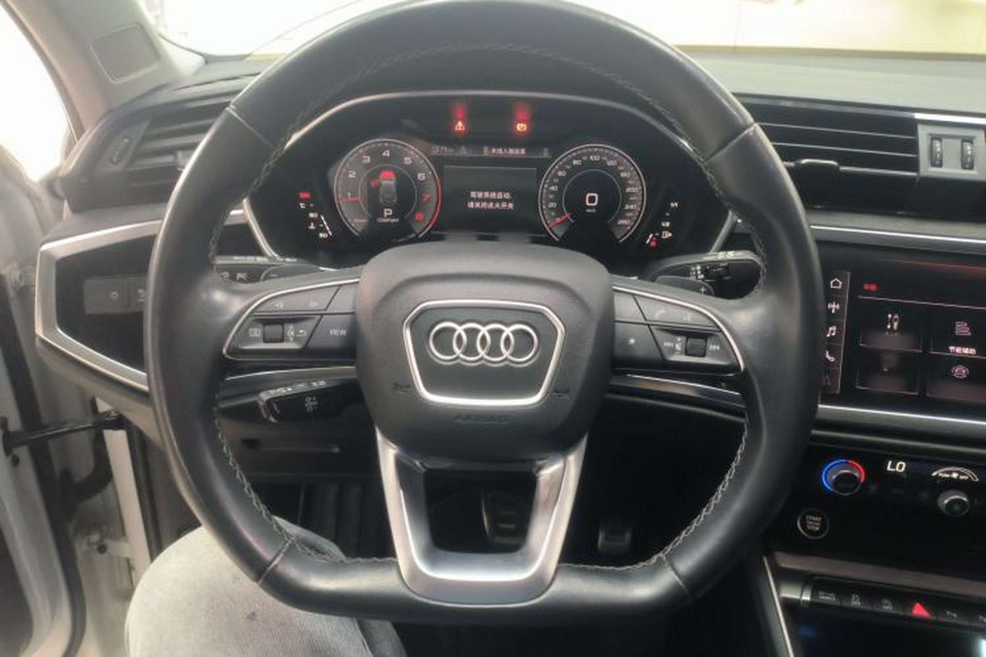 Used Audi Q3 2022 40 TFSI Fashion Dynamic Model Steering Wheel