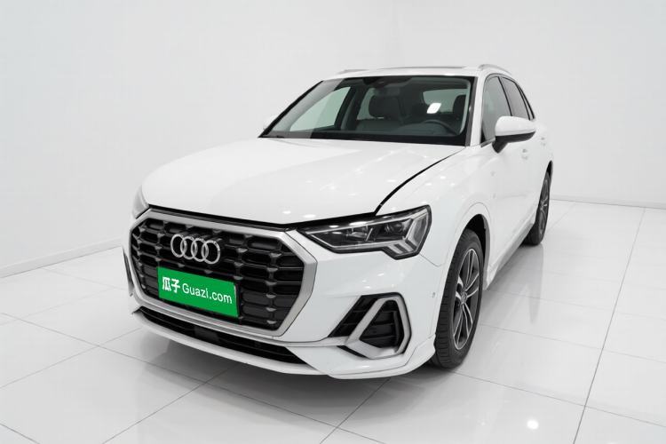 Used Audi Q3 2022 35 TFSI Fashion Dynamic Model Guazi used car, China used car export, Used car for sale, Used  cars, Cheapest cars for sale