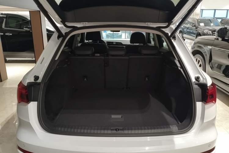 Used Audi Q3 2022 35 TFSI Progressive Dynamic Edition Trunk