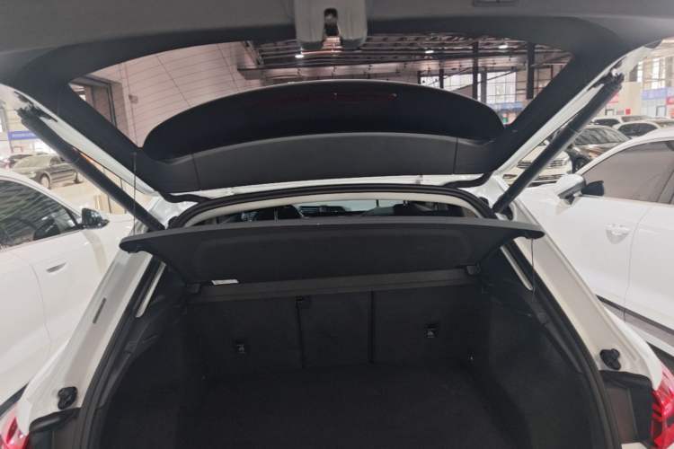 Used Audi Q3 2022 35 TFSI Fashionable and Elegant Model Trunk