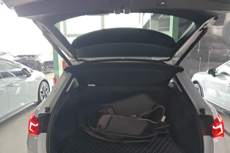 Used Audi Q3 2022 35 TFSI Progressive Dynamic Edition Trunk