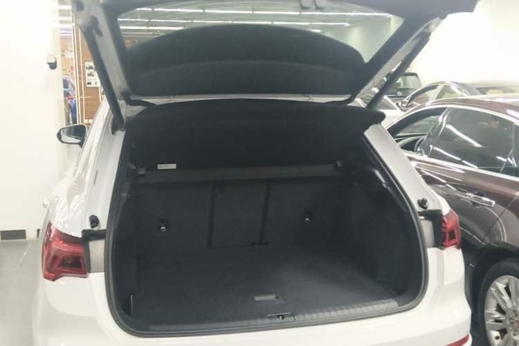 Used Audi Q3 2022 45 TFSI quattro Fashion Dynamic Model Trunk