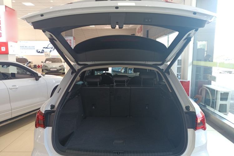 Used Audi Q3 2022 35 TFSI Fashionable and Elegant Model Trunk