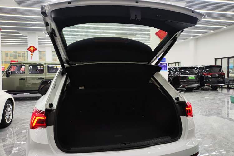 Used Audi Q3 2022 40 TFSI Fashion Dynamic Model Trunk