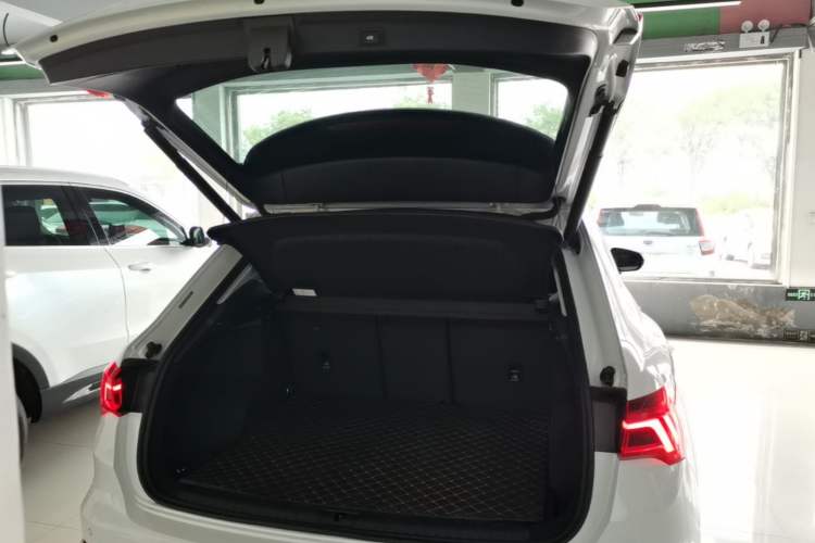 Used Audi Q3 2022 35 TFSI Progressive Dynamic Edition Trunk
