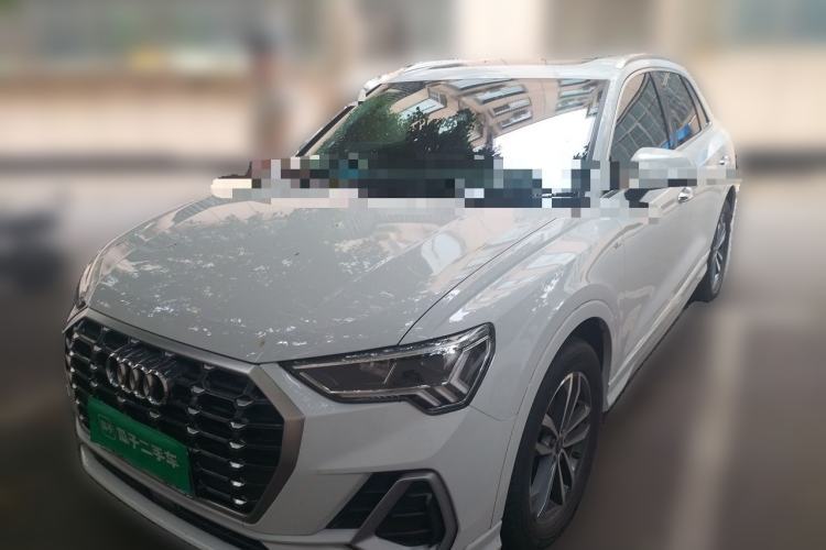 Used Audi Q3 2022 35 TFSI Progressive Dynamic Edition Guazi used car, China used car export, Used car for sale, Used cars, Cheapest cars for sale