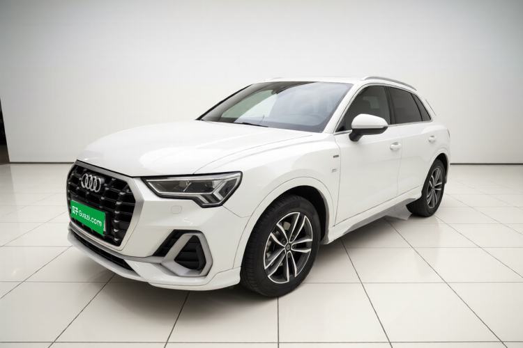 Audi Q3 2022 35 TFSI Progressive Dynamic Edition usado Guazi used car, China used car export, Used car for sale, Used cars, Cheapest cars for sale