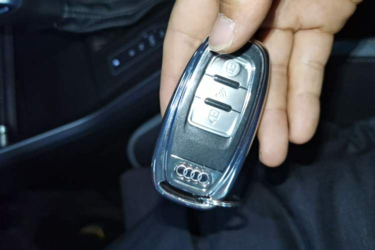 Used Audi Q3 2022 35 TFSI Progressive Dynamic Edition Vehicle Key