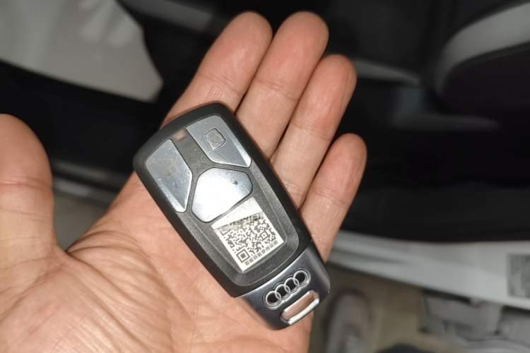Used Audi Q3 2022 35 TFSI Progressive Dynamic Edition Vehicle Key