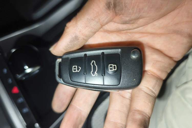 Used Audi Q3 2022 35 TFSI Fashion Dynamic Model Vehicle Key