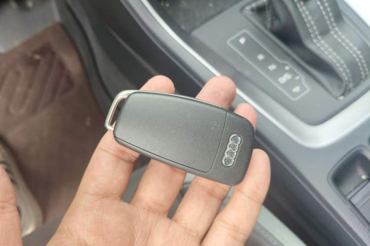Used Audi Q3 2022 45 TFSI quattro Fashion Dynamic Model Vehicle Key