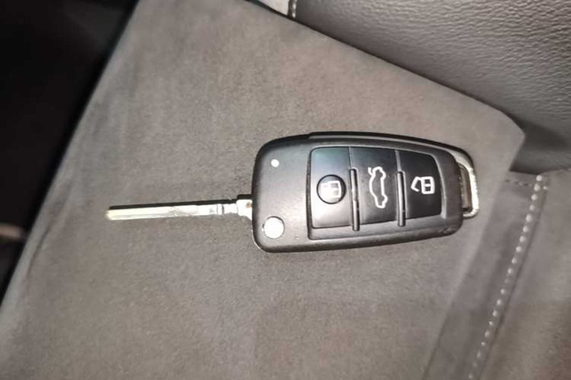 Used Audi Q3 2022 35 TFSI Progressive Dynamic Edition Vehicle Key