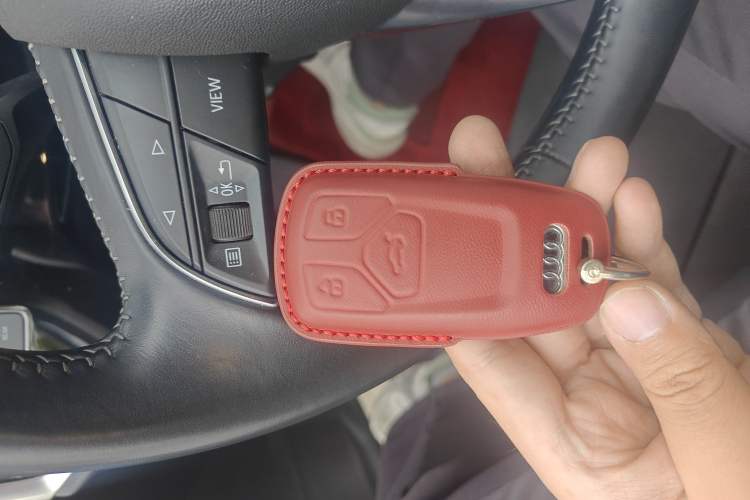 Used Audi Q3 2022 35 TFSI Progressive Dynamic Edition Vehicle Key