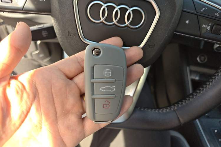 Used Audi Q3 2022 35 TFSI Fashion Dynamic Model Vehicle Key